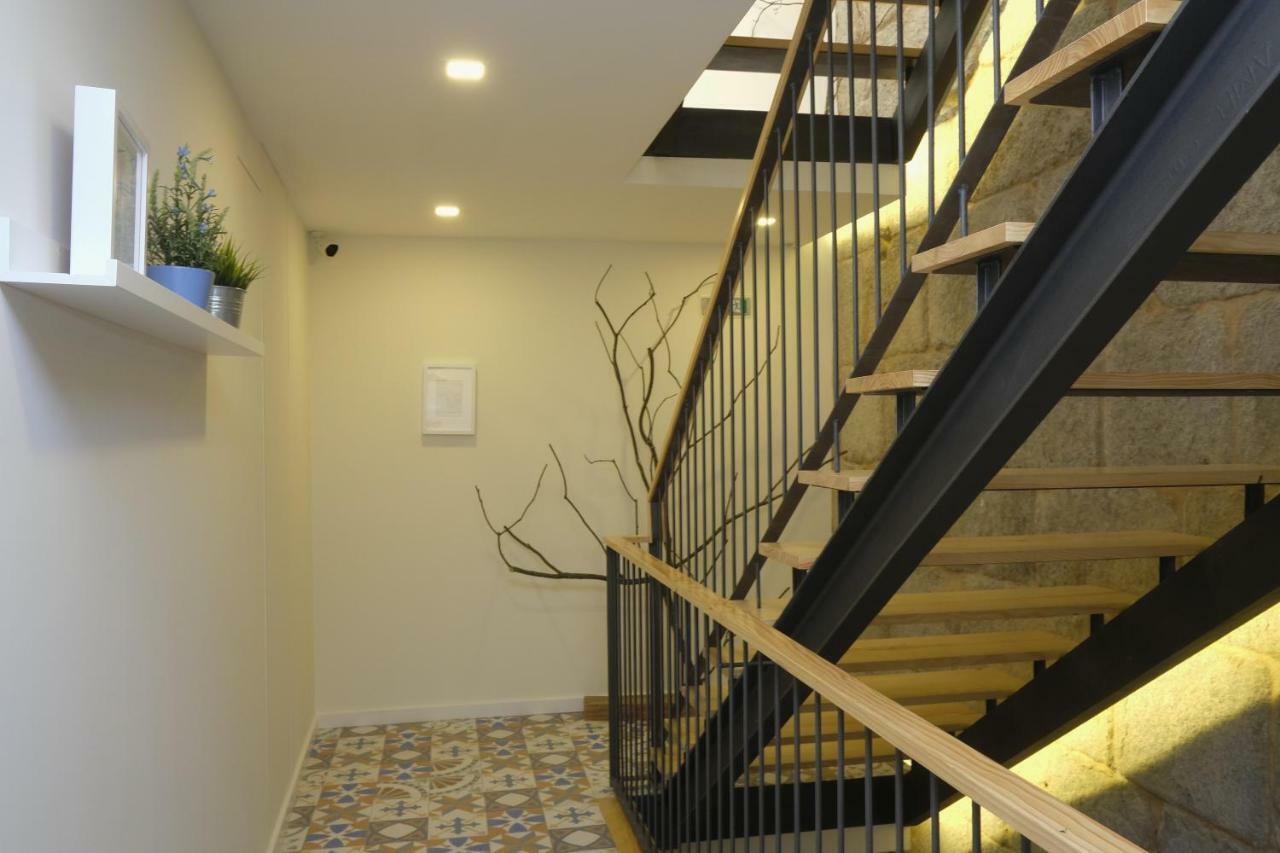 Oporto Wall Apartments ภายนอก รูปภาพ