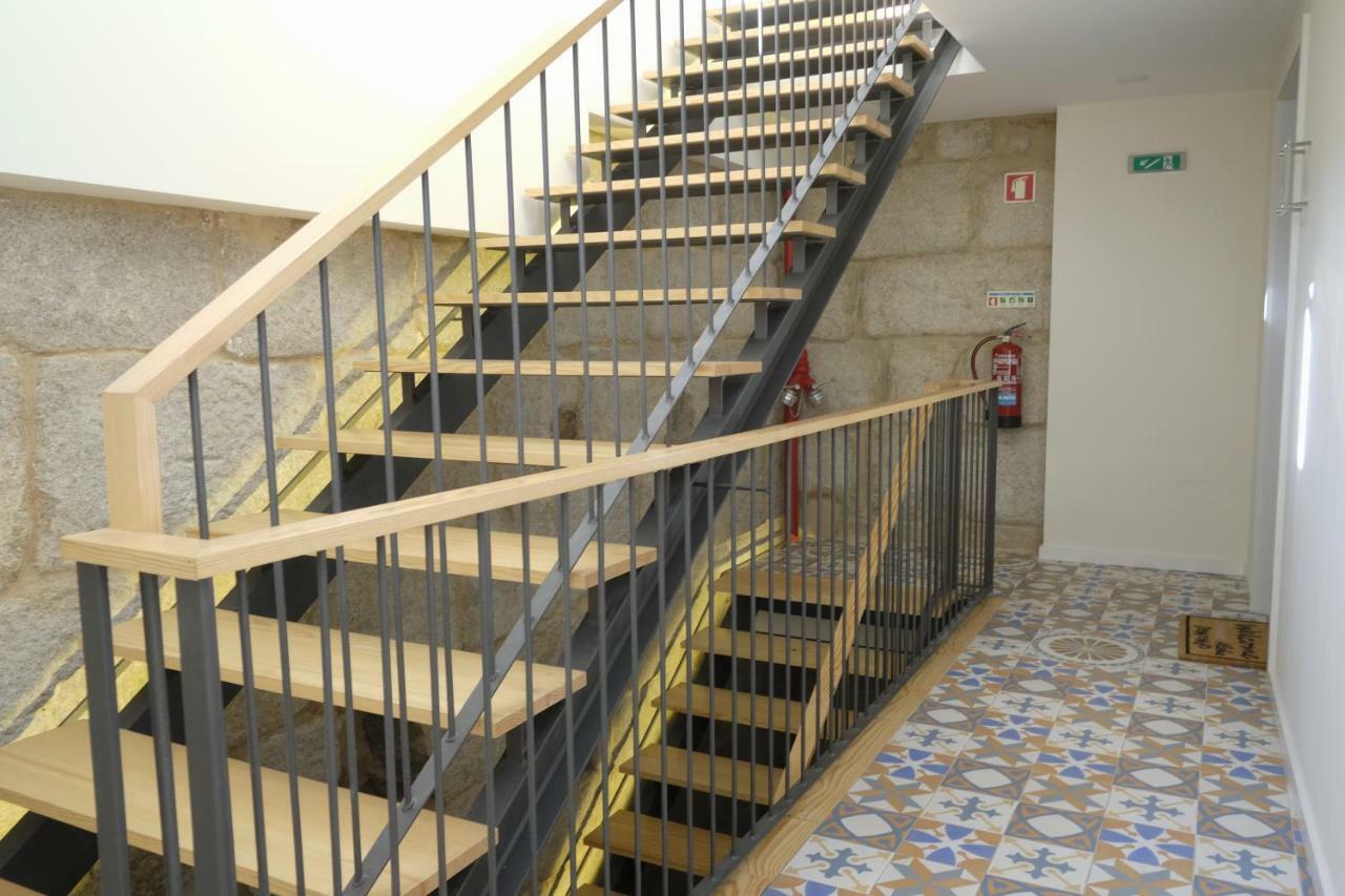 Oporto Wall Apartments ภายนอก รูปภาพ