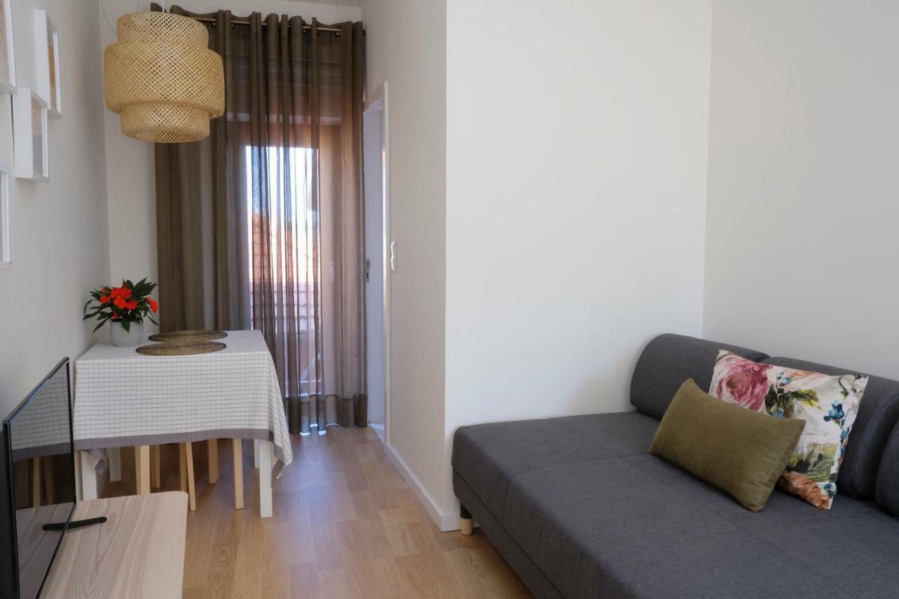 Oporto Wall Apartments ภายนอก รูปภาพ
